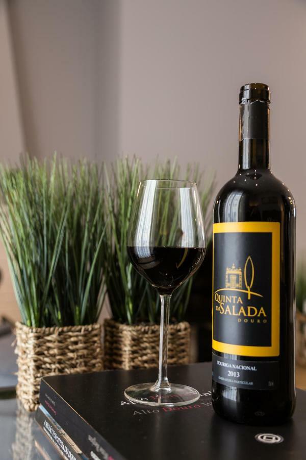 Quinta Da Salada - Alojamento Local Douro Peso da Régua Buitenkant foto